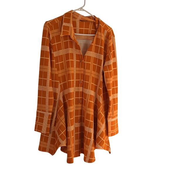 Attitudes by Renee Women’s Regular Button Front Swing Shirt - Picture 1 of 6